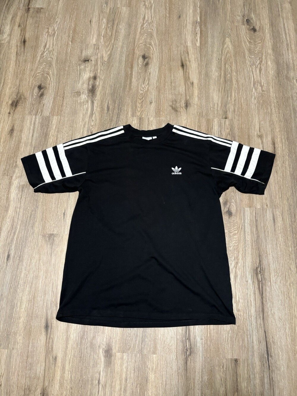 Adidas Black 3 Stripes Shirt Men’s Size XL Cool Stuff Preppy Stylish